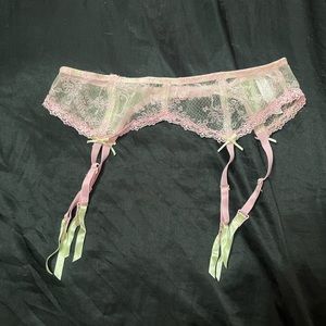 Secret Treasures garter belt